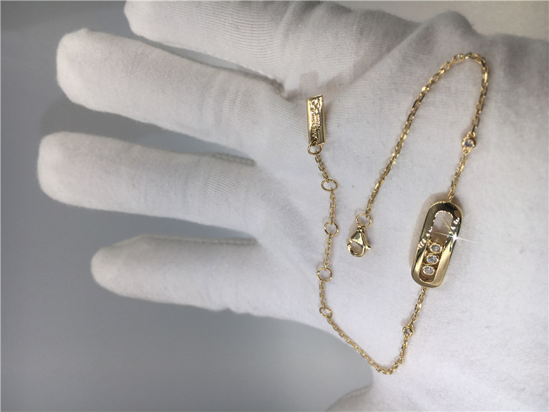 No Gemstone 	Paris Jewelry 18k Gold Necklace Womens With VVS Diamonds