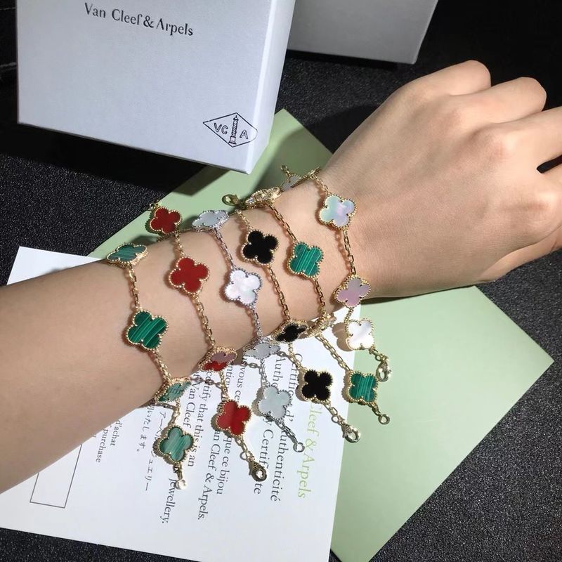 Calidad el vintage del oro 18K personalizó las pulseras Van Cleef y Arpels del oro fábrica
