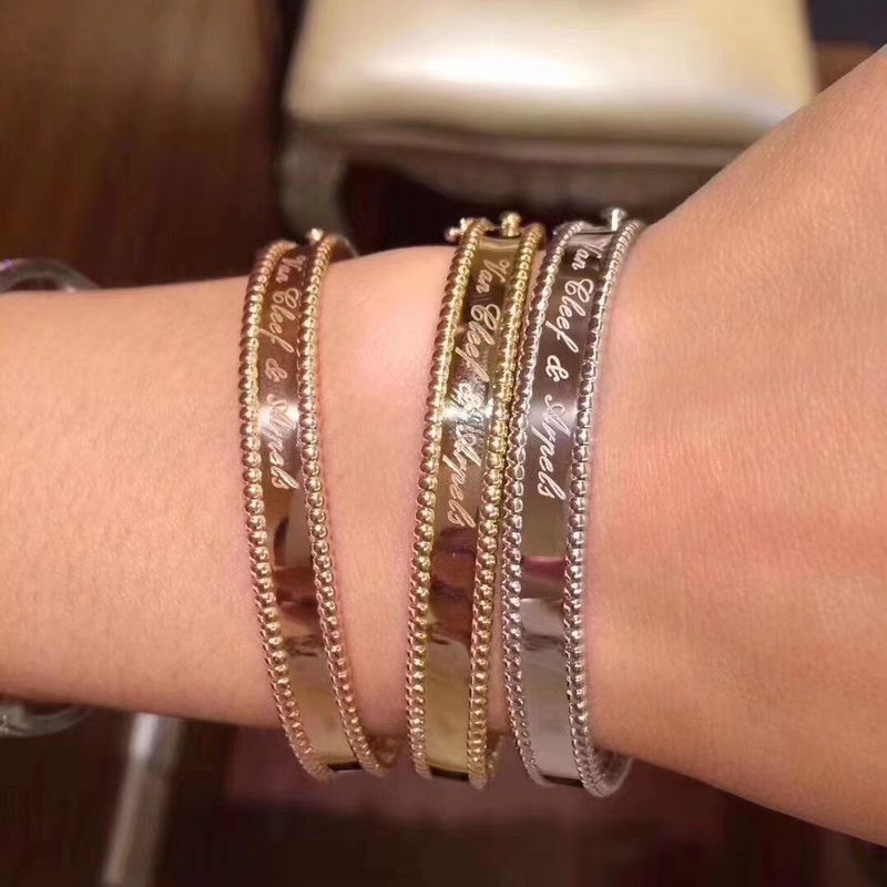Calidad Pulsera real media Rose Yellow Gold blanca de la firma de Perlee del oro 18k del modelo VCA fábrica