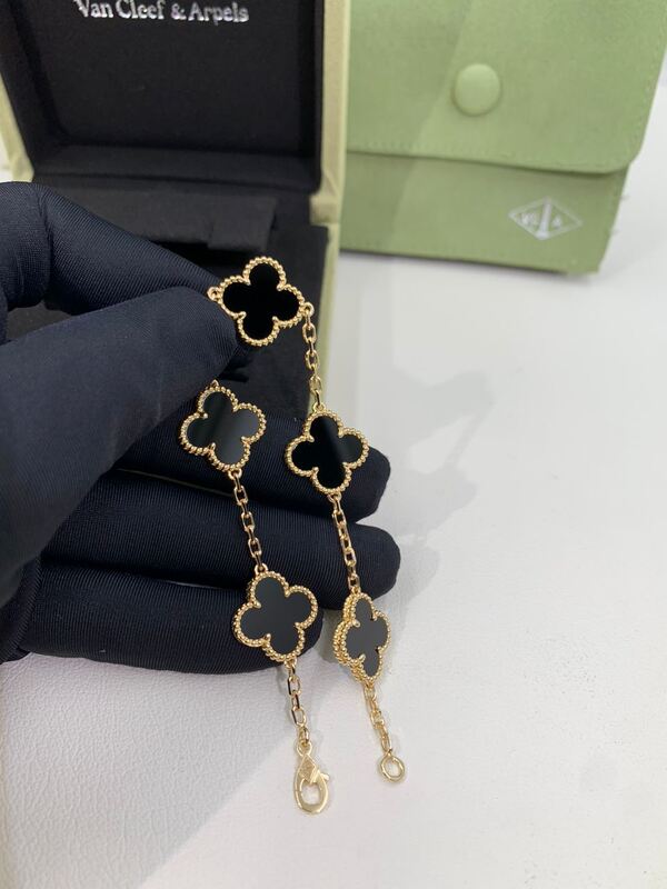 Calidad Malaquita VCARL80900 del oro amarillo de los adornos de la pulsera 5 de Van Cleef And Arpels Alhambra de las mujeres fábrica