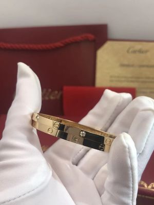 Calidad Diamantes del pequeño modelo 6 de la pulsera del oro del AMOR 18K para las mujeres/los hombres fábrica