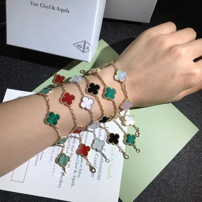 Calidad el vintage del oro 18K personalizó las pulseras Van Cleef y Arpels del oro fábrica