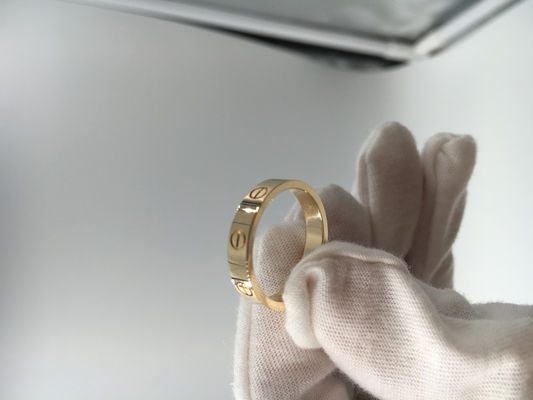 Calidad Oro amarillo de lujo de la joyería 18K del oro de las alianzas de boda para hombre ninguna piedra preciosa fábrica