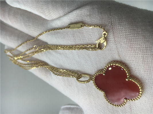 Calidad Collar del oro de LongVan Cleef Arpels 18K con forma roja de la flor ningún diamante fábrica