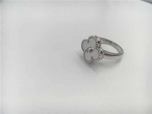 Calidad Oro blanco del anillo de oro de Alhambra 18K del vintage con el diamante/nacarado blanco fábrica