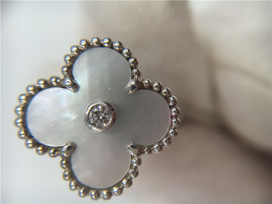 Calidad Oro blanco del anillo de oro de Alhambra 18K del vintage con el diamante/nacarado blanco fábrica