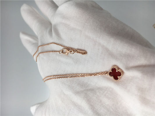 Calidad Baje el collar fino formado de la cadena del oro, collar pendiente del oro 18k con la piedra preciosa fábrica