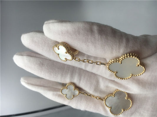 Calidad Van Cleef Earrings con 2 adornos, pendientes nacarados amarillos de Van Cleef del oro 18k fábrica