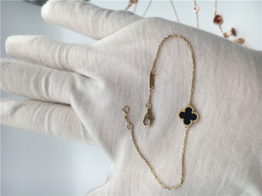 Calidad Oro amarillo dulce de la pulsera 18k de Van Cleef Arpels Alhambra con cornalina fábrica
