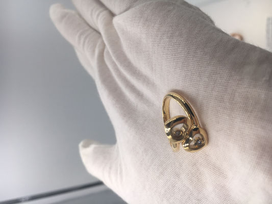 Calidad Las curvas felices de Chopard del compromiso del vintage suenan el oro amarillo 18k con el diamante fábrica