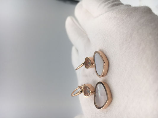 Calidad Oro del rosa del pendiente 18k de los corazones de Chopard con el diamante y nacarado felices fábrica
