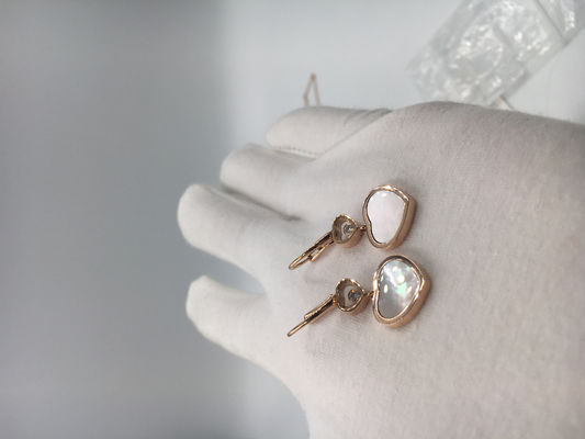 Calidad Oro del rosa del pendiente 18k de los corazones de Chopard con el diamante y nacarado felices fábrica