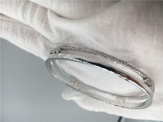 Calidad Ensille la pulsera móvil del diamante de la forma, pulseras del brazalete del oro blanco de las señoras 18k fábrica