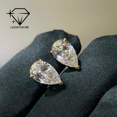 Calidad Pendientes de botón con diamantes cultivados en laboratorio con corte de pera de oro de 18K, claridad VVS-VS fábrica