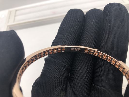 Calidad Las pulseras de lujo del encanto de Snakewomens de la joyería modificaron el oro rosado de 18 Kt para requisitos particulares con los diamantes fábrica