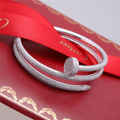 Calidad Oro blanco de Juste Un Clou Bracelet In 18k de la joyería con los diamantes pavimentados llenos fábrica